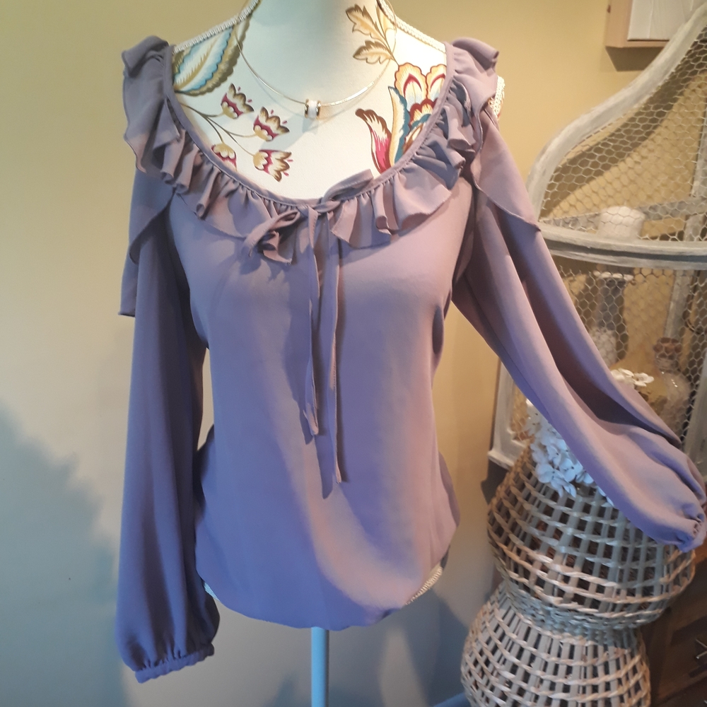 Spense Lavender Ruffled Blouse